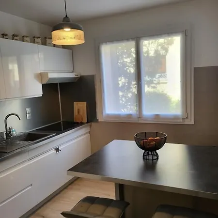 Διαμέρισμα Nice 50m With Terrace In Sur Mer